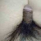 เมื่อเจ๊แอ๊ดไม่ใส่ยกทรงนอน เสื้อก็บางจนเห็นเม็ดนมตั้งนูนแล้วยังมาแกล้งหลับหน้าทีวี