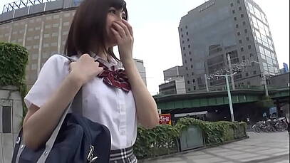 กำลังจะไปโรงเรียน แต่เงินซื้อตัวมาเย็ด