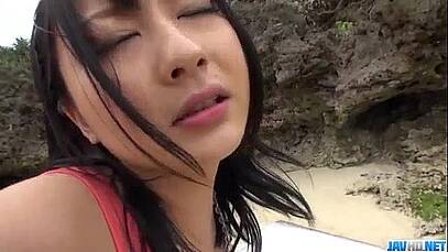 ชวนกันมาเย็ดที่ริมชายหาด เย็ดสดแตกใน