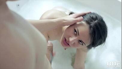 หนังโปเอเชีย ขาวเนียนขั้นสุดสาวสิงคโปร์โคตรน่ารักหนังโปสาว หีเนียน ๆ